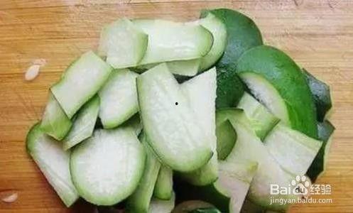 酷瓜胡路怎么吃,解锁美味新食法，轻松学会家常烹饪技巧