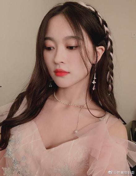 吃瓜女团成员图片,揭秘吃瓜女团的魅力瞬间